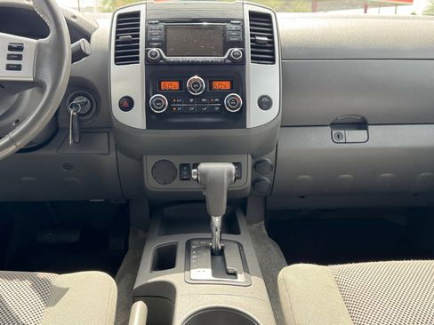 Used 2016 Nissan Frontier SV w/ SV Value Truck Package image 15