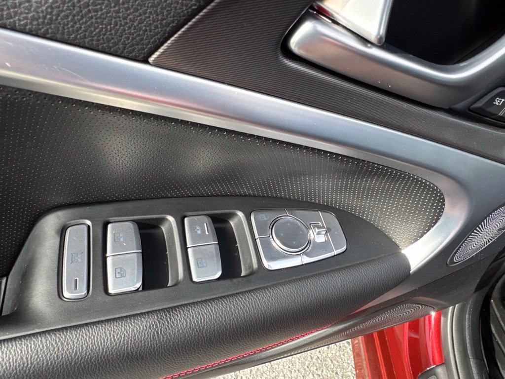 Used 2024 Genesis G70 3.3T Advanced RWD image 27