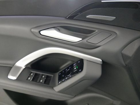 New 2025 Audi Q5 Premium Plus image 11