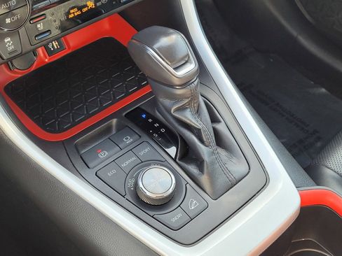 Used 2023 Toyota RAV4 TRD Off-Road image 27