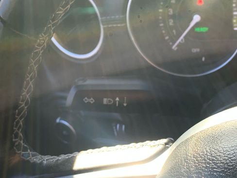 Used 2023 Jeep Wrangler Sahara w/ Cold Weather Group image 20