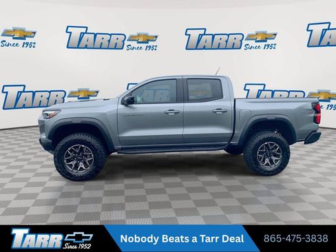 Used 2025 Chevrolet Colorado ZR2 w/ Technology Package AWD/4WD image 5
