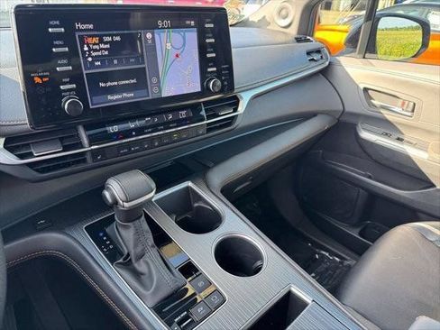 Certified 2024 Toyota Sienna XLE Woodland Edition AWD/4WD image 62