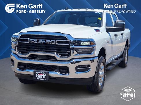 Used 2025 RAM 2500 Tradesman AWD/4WD image 1