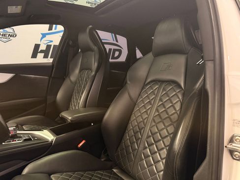Used 2019 Audi S4 Premium Plus w/ Premium Plus Package image 16