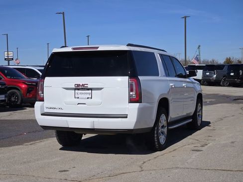 Used 2020 GMC Yukon XL SLT w/ Open Road Package image 7