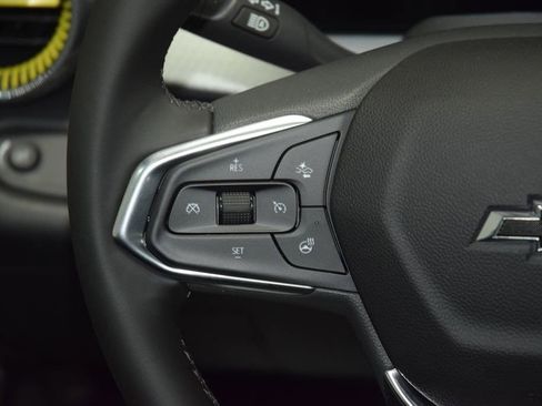 New 2026 Chevrolet Trax LT w/ Midnight Edition FWD image 35