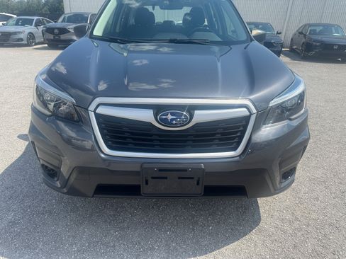 Used 2021 Subaru Forester AWD/4WD image 2