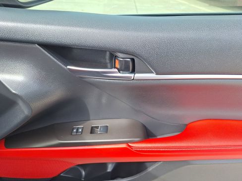 Used 2022 Toyota Camry XSE FWD image 34