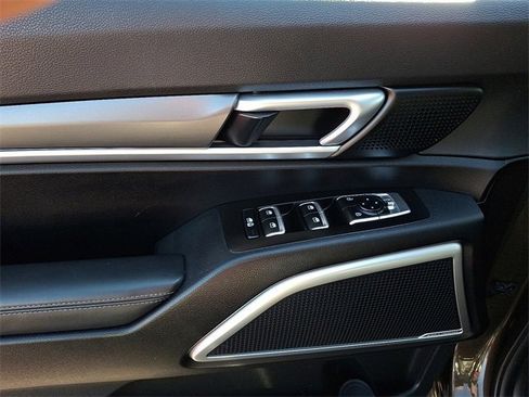 Used 2021 Kia Telluride S image 15