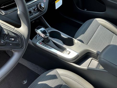 New 2026 Buick Envista Sport Touring FWD image 12