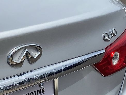 Used 2015 INFINITI Q50 Premium AWD/4WD image 27
