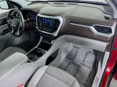 Used 2023 GMC Acadia SLT image 30