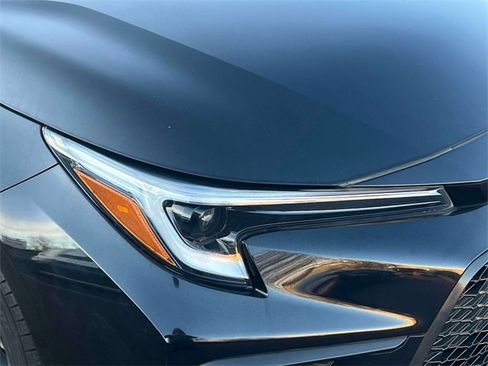 Certified 2023 Toyota Corolla SE image 11