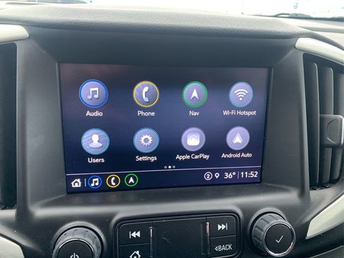 Used 2023 GMC Terrain SLE w/ Driver Convenience Package image 14