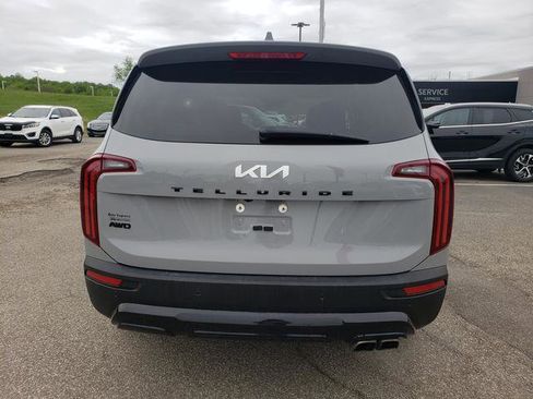 Certified 2022 Kia Telluride SX w/ SX Prestige Package AWD/4WD image 5