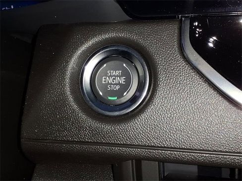 New 2026 Chevrolet Colorado W/T image 19