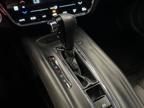 Used 2022 Honda HR-V EX image 16