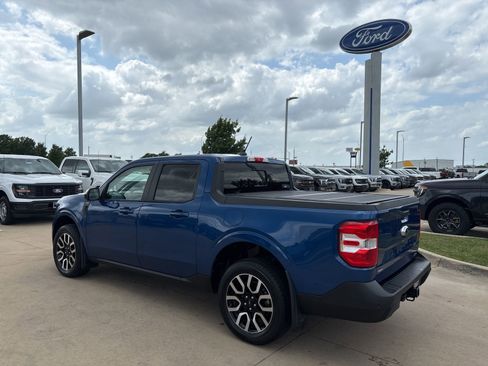 Used 2024 Ford Maverick Lariat FWD image 3