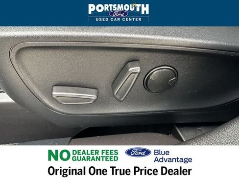 Used 2024 Ford Escape ST-Line Elite w/ Premium Technology Package image 19