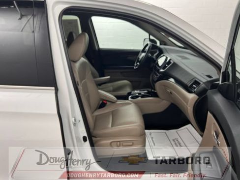Used 2022 Honda Pilot Touring image 46