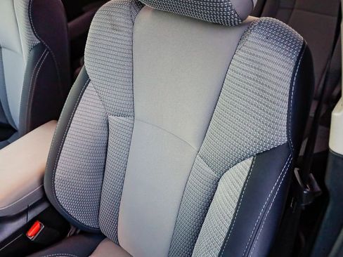 Used 2025 Subaru Outback Premium image 30