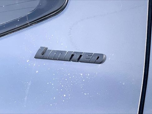 New 2026 Toyota Tundra Limited AWD/4WD image 17