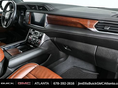 Certified 2023 GMC Yukon XL Denali Ultimate image 26