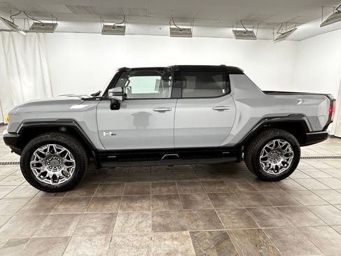 Used 2025 GMC Hummer EV 3X AWD/4WD image 2