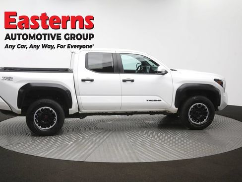 Used 2024 Toyota Tacoma TRD Off-Road AWD/4WD image 47