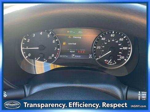 Certified 2024 Nissan Frontier SV image 26