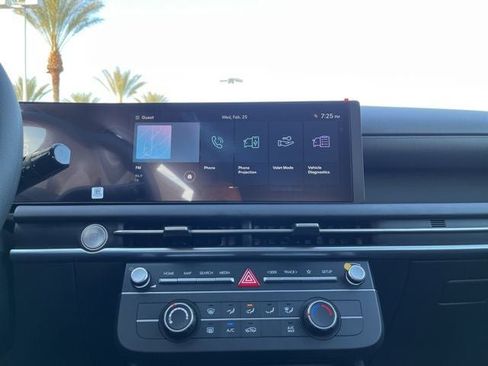 New 2026 Hyundai Tucson SE image 8