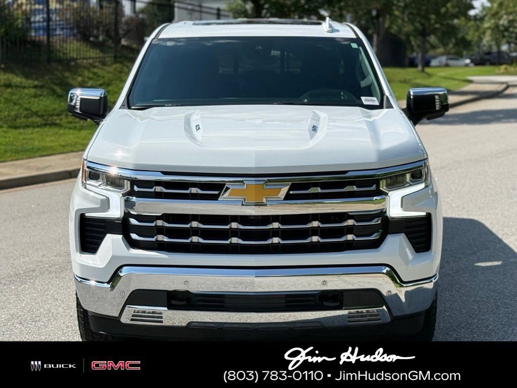 Certified 2023 Chevrolet Silverado 1500 LTZ w/ LTZ Premium Package AWD/4WD image 10