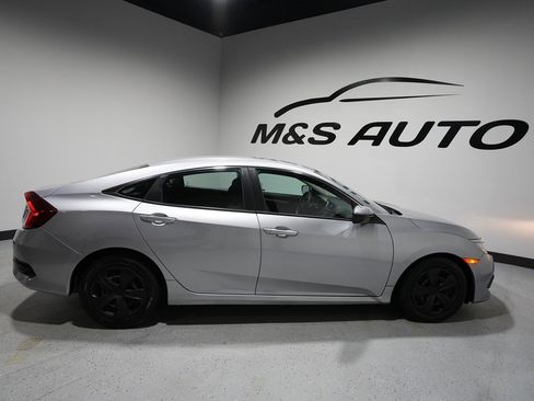 Used 2018 Honda Civic LX image 3