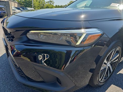 Used 2024 Honda Civic LX image 29