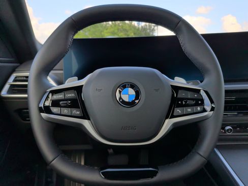 Certified 2025 BMW 230i Coupe RWD image 21