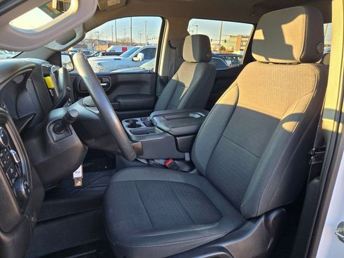 Used 2022 Chevrolet Silverado 1500 Custom Trail Boss image 16