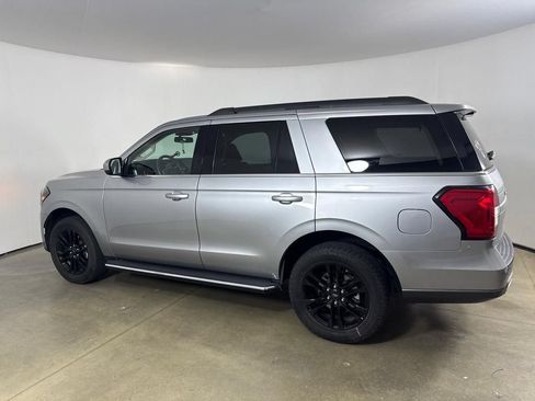 Used 2022 Ford Expedition XLT RWD image 17