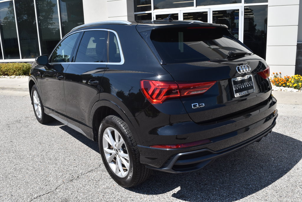 Used 2021 Audi Q3 2.0T Premium w/ Convenience Package AWD/4WD image 5