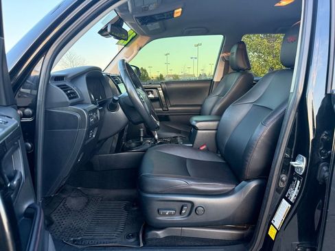 Used 2023 Toyota 4Runner TRD Off-Road Premium image 12