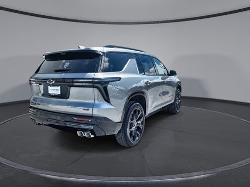 New 2026 Chevrolet Traverse RS w/ LPO, Floor Liner Package AWD/4WD image 7