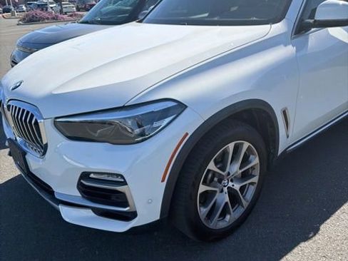 Used 2019 BMW X5 xDrive40i w/ Convenience Package image 2