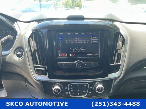 Used 2020 Chevrolet Traverse LS FWD image 16