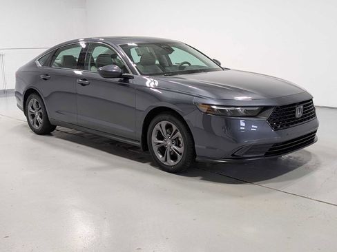 Used 2024 Honda Accord EX image 6