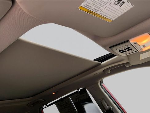 Used 2023 Nissan Rogue SL w/ SL Premium Package FWD image 14