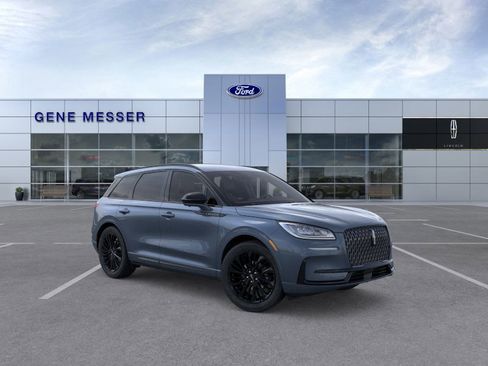 New 2026 Lincoln Corsair Premiere image 28