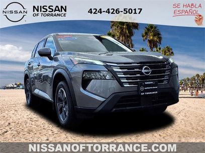 Certified 2025 Nissan Rogue SV