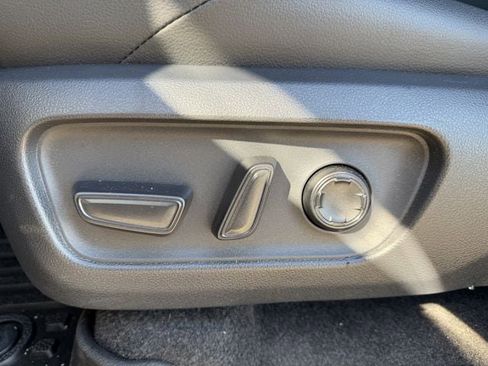 Certified 2025 Toyota 4Runner Limited image 29