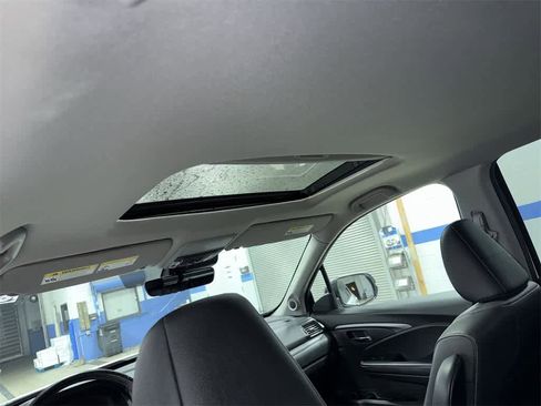 Used 2023 Honda Ridgeline RTL image 24