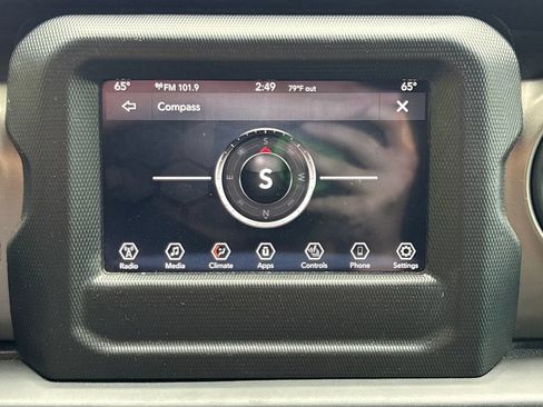 Used 2018 Jeep Wrangler Unlimited Sport S AWD/4WD image 24
